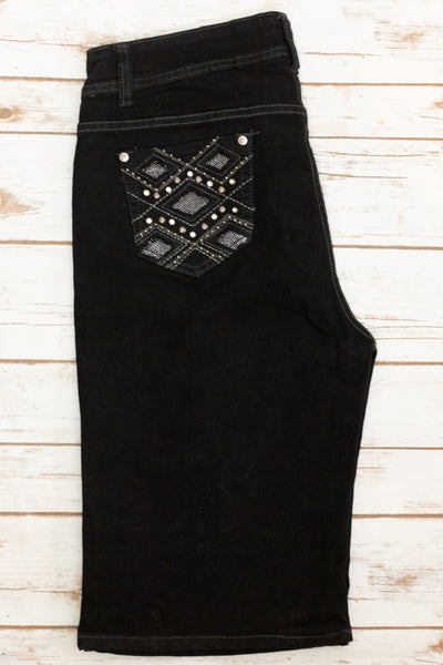 Black Bermudas {Plus Size}